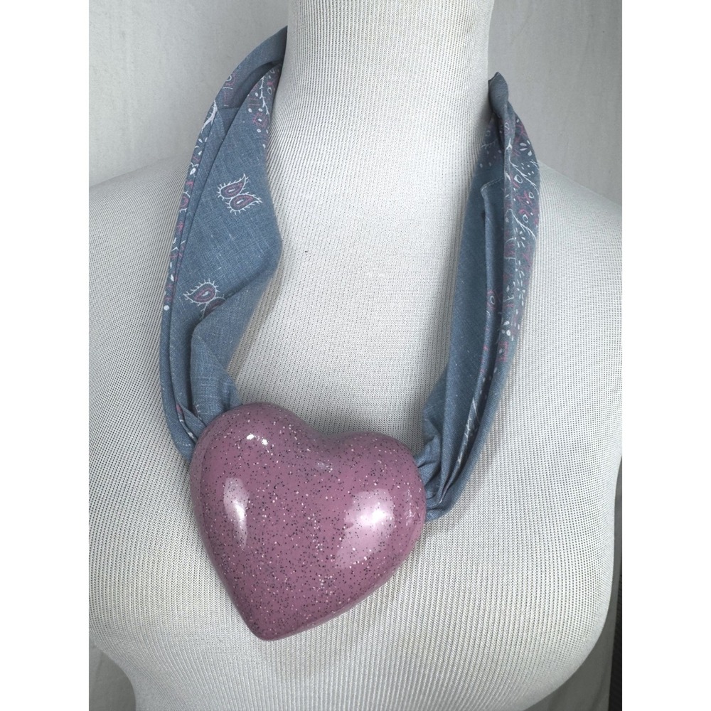 Vintage Scarf Necklace Pink Purple Heart Bandana Speckled Ceramic Southwest 80s